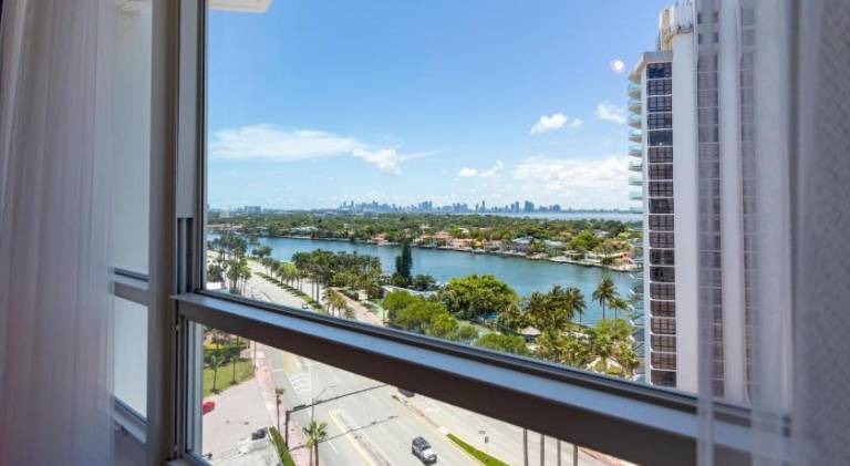 UNIT 1108 Castle Beach Club Condominium — photo 4