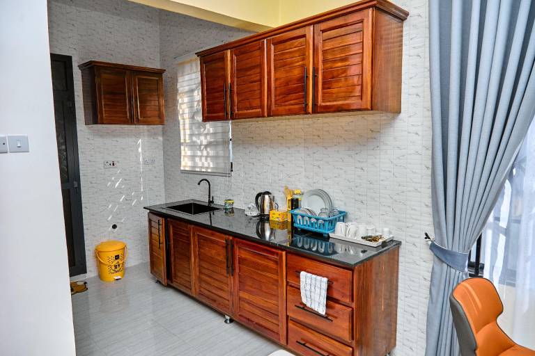 Lovely serviced apartment with garden & terrace | Good for workation | Pets are welcome — photo 2