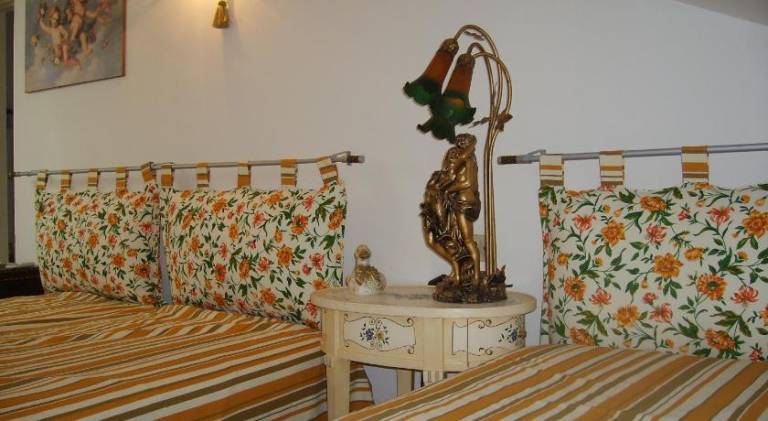 Apartment with 1 room for 4 persons — photo 2