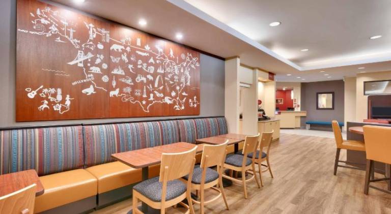 TownePlace Suites by Marriott Elko — photo 5