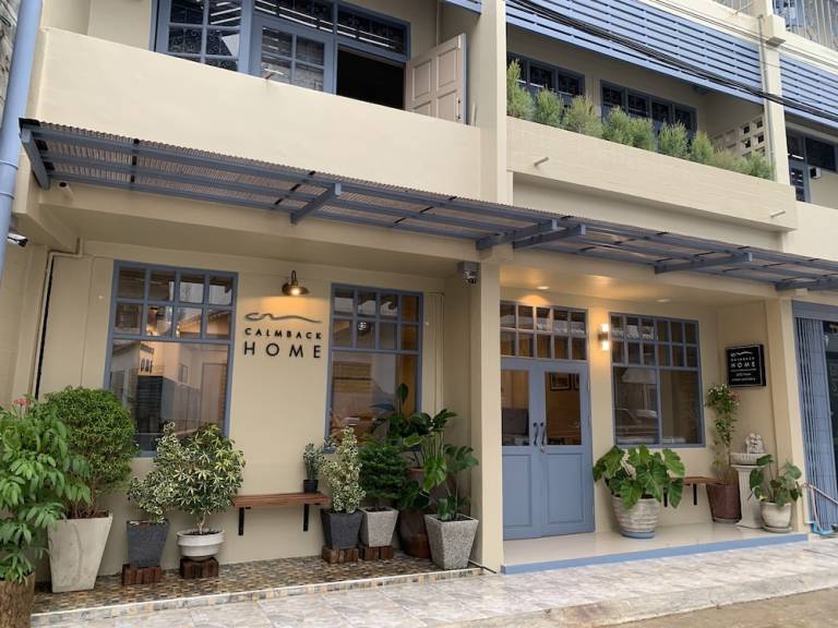 Logement  Wat Tha Phra