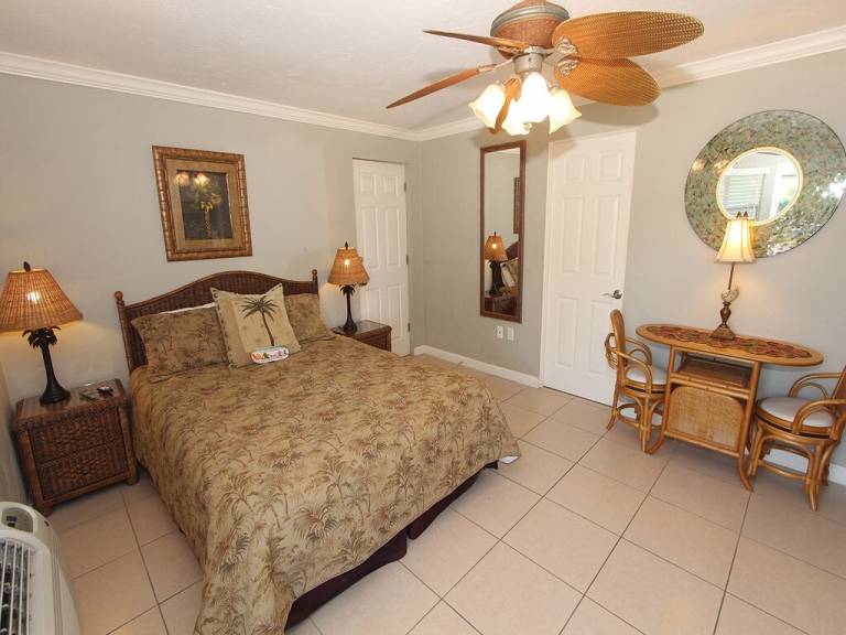 Apartment Longboat Key