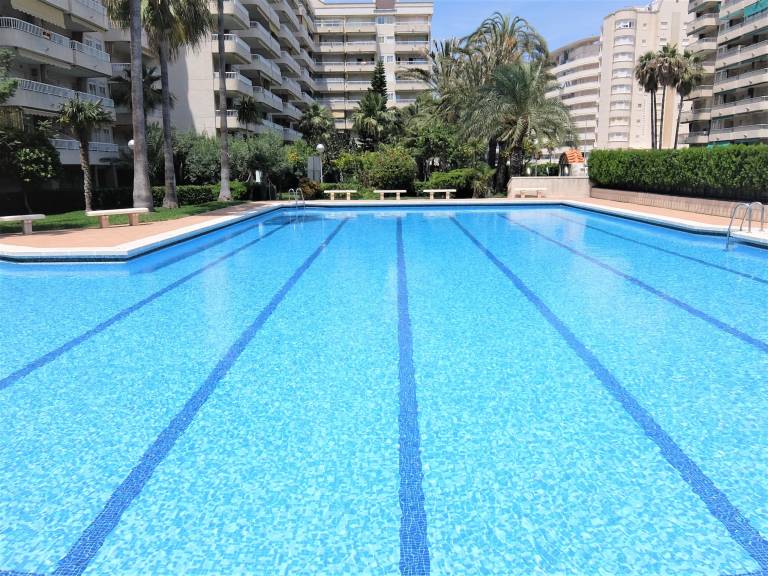 Rental apartment with garden, terrace & pool — photo 2