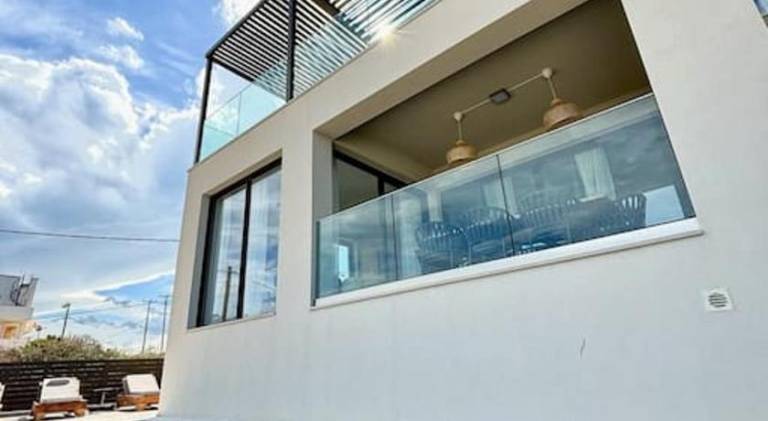 Fully equipped villa with sauna, garden & BBQ | Beach nearby | Good for workation | Dogs allowed — photo 3