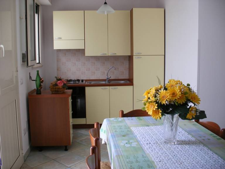 Child-friendly lovely holiday apartment with yard & patio | Pets are welcome — photo 4