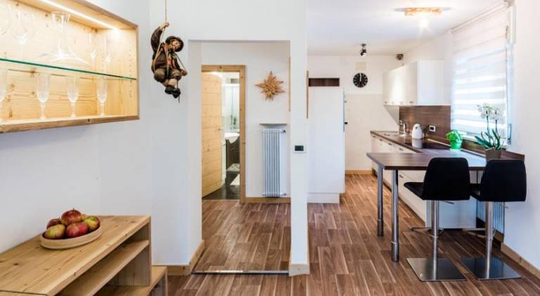 Wonderful apartment | Ski nearby | Good for workation | Pet-friendly in Ortisei