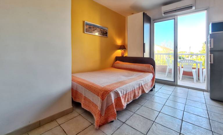 Charming studio with balcony in Hyères - 20 m² - Garden view — photo 4