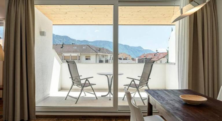 Wonderful rental apartment with terrace & yard | Pet-friendly — photo 4