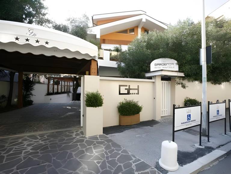 Villa Alba Boutique Hotel in Montesilvano