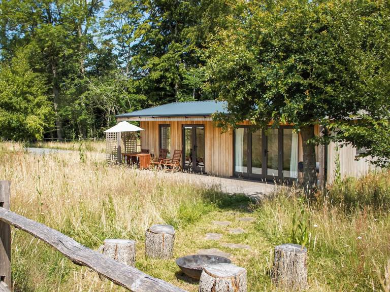 Cottage  Hever