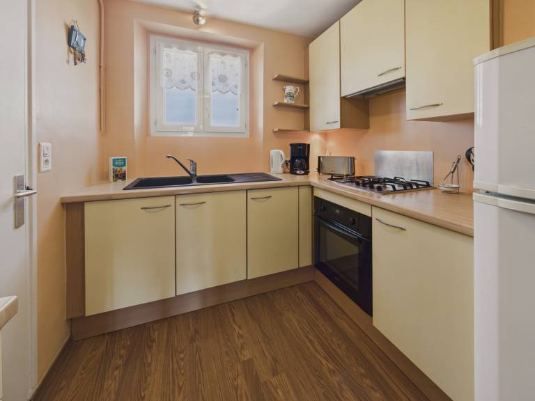 Holiday apartment with 2 rooms for 4 persons — photo 4