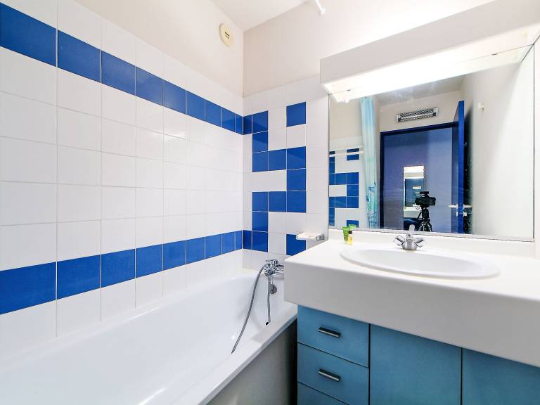 Pleasant apartment with terrace & pool | Close to the beach | Dogs allowed — photo 4