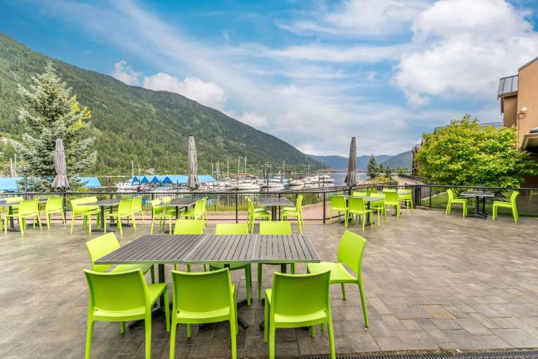 Prestige Lakeside Resort — photo 4