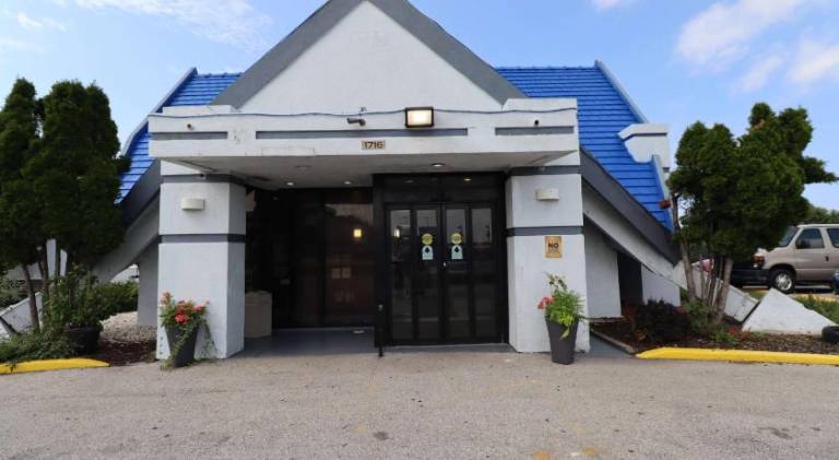 Travelodge by Wyndham Milwaukee — photo 3
