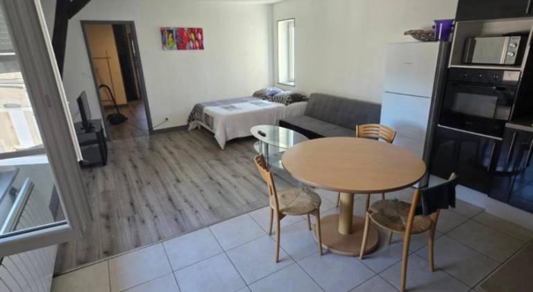 Holiday apartment with 1 room for 5 persons — photo 4