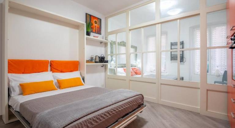 Apartment with 1 room for 4 persons — photo 2