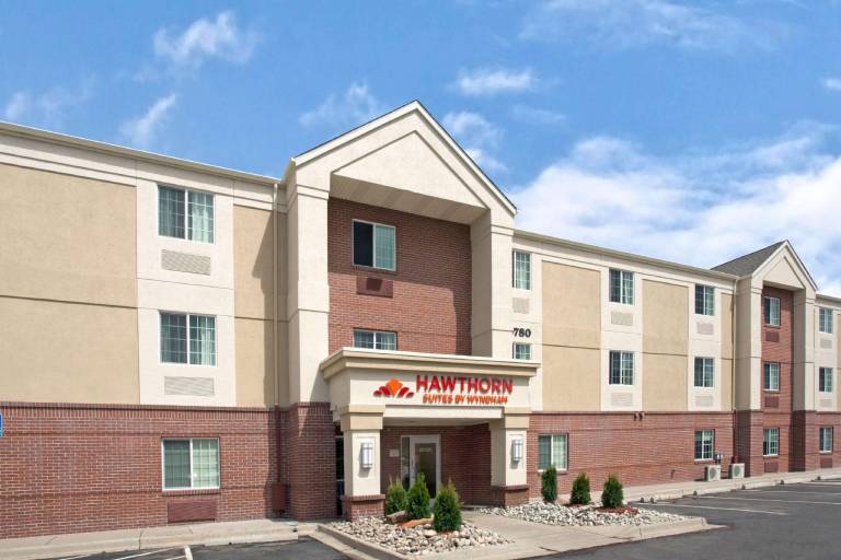 MainStay Suites Denver Tech Center in Centennial, CO