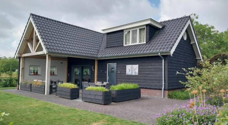 100 m&sup2; Ferienhaus