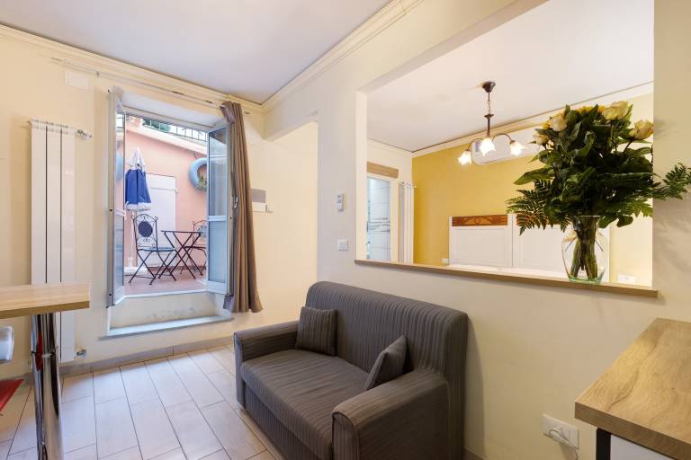 Studio with fast internet | City view | Beach nearby | Pets are welcome — photo 3