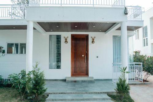 Beautiful villa with pool | Pets allowed — photo 3