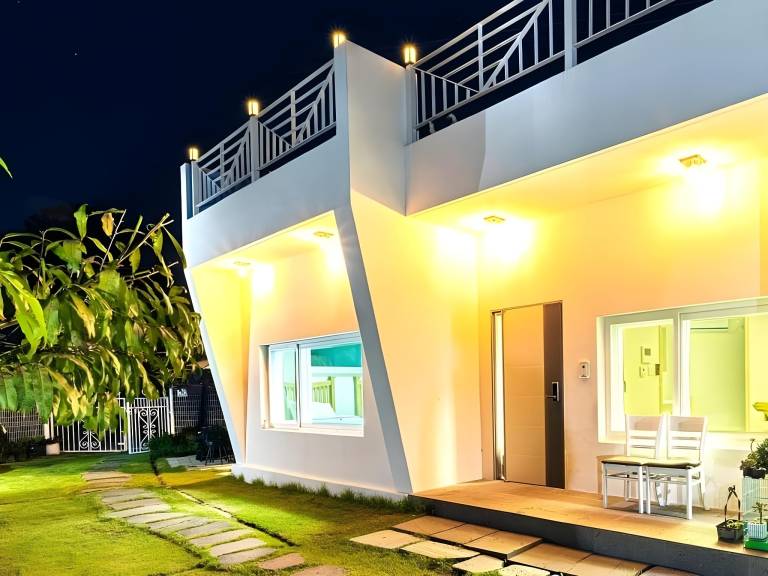Yeosu Artist Ocean View Private Pool Villa — photo 4