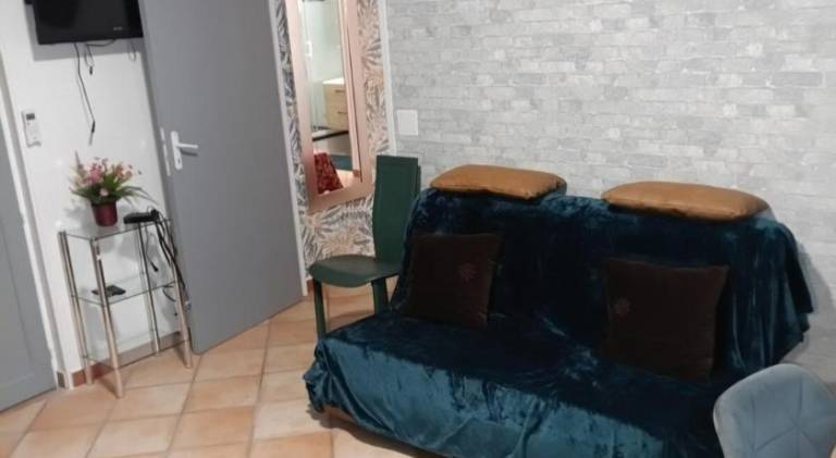 Nid du bonheur Beautiful 2 rooms ideal for 5 people in Menton