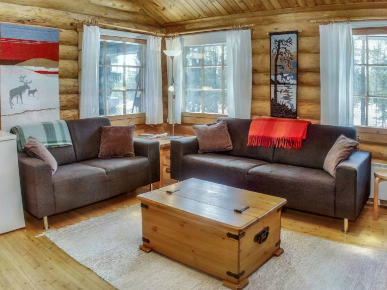 Vacation home with sauna — photo 4
