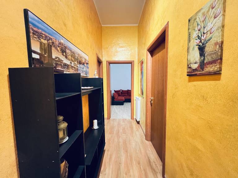 Child-friendly charming rental apartment with terrace | City view | Close to the beach | Pets are welcome — photo 4