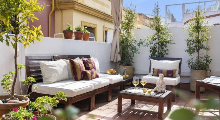 Ample apartment with patio | Next to Metropol Parasol | Pets are welcome — photo 5