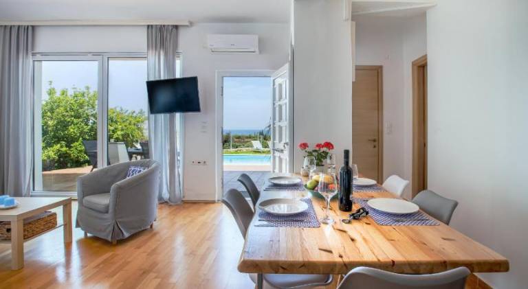 Fully equipped pleasant vacation home with barbeque, terrace & garden | Perfect for remote work | Pets are welcome — photo 2