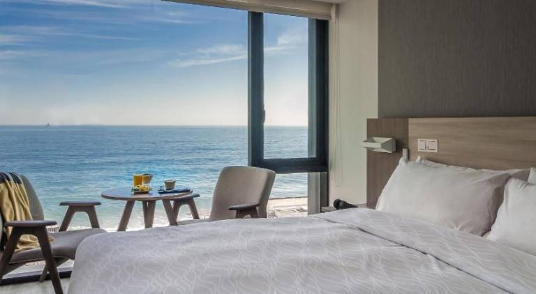 Pullman Vina del Mar San Martín (Ex Atton) — photo 2