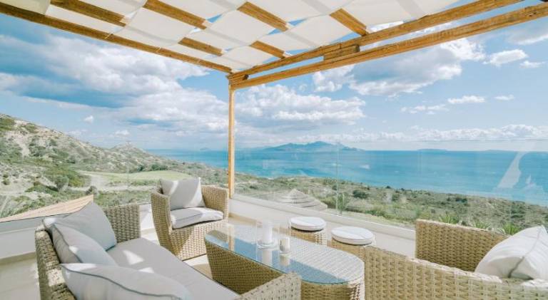Villa with BBQ, pool & jacuzzi — photo 3