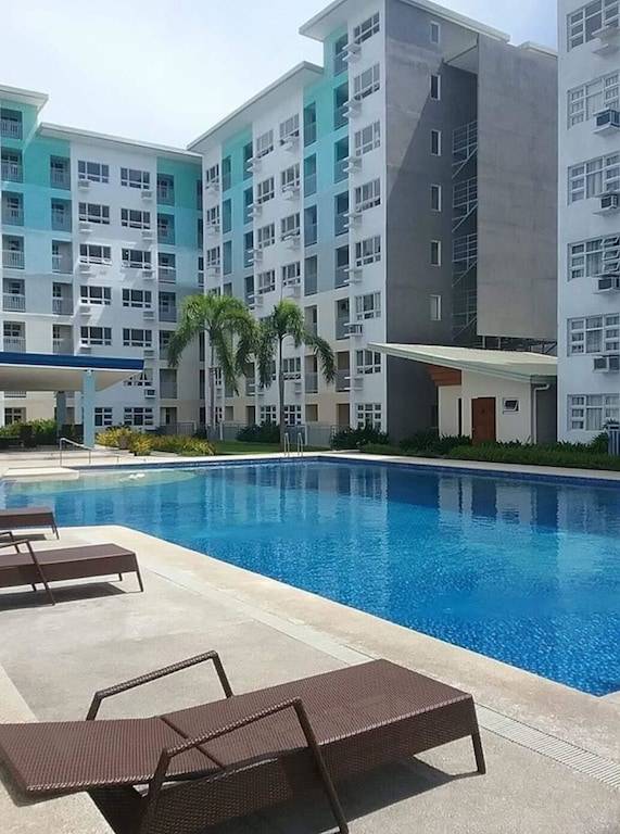 Condo  Sasa
