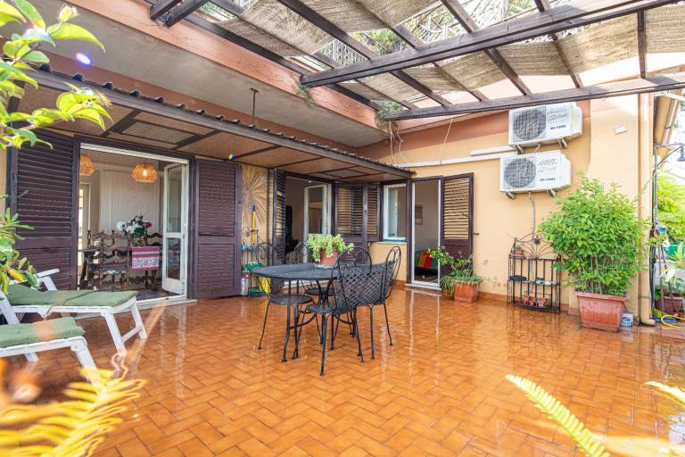 Big Terrace Grand House (New!) — photo 5