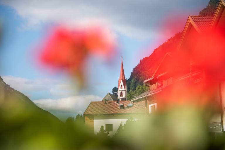 Child-friendly wonderful rental apartment with patio, garden & fast internet | Mountain view | Ski nearby | Suitable for remote work | Pet-friendly — photo 3