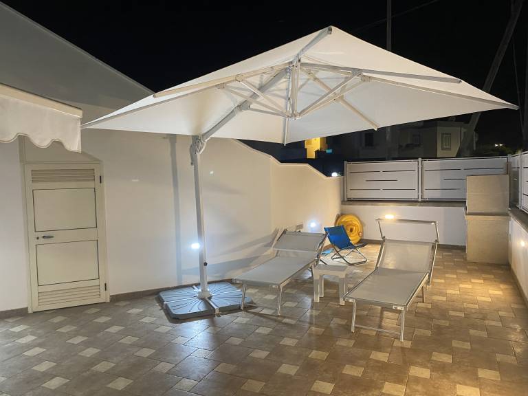Vacation home with patio & grill — photo 3