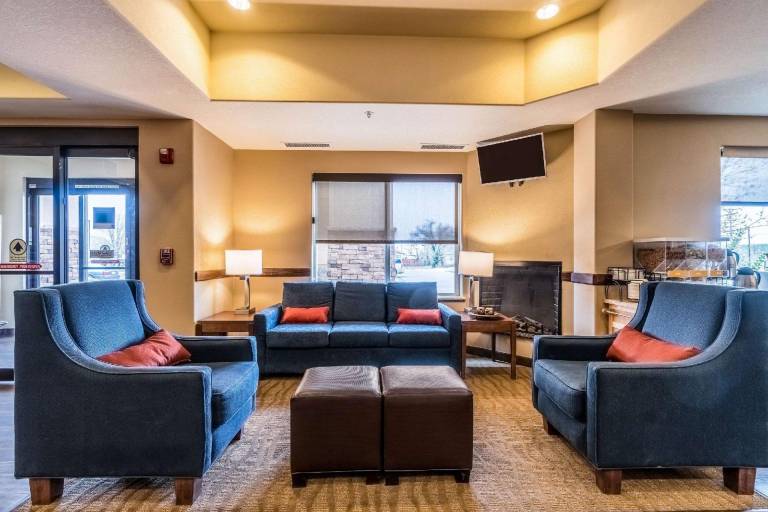 Comfort Inn & Suites Rifle — photo 5
