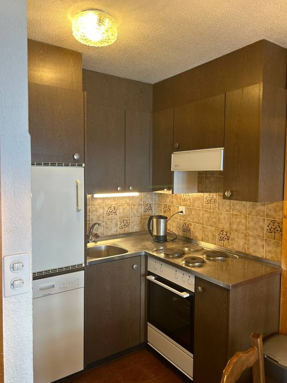 Holiday apartment with garden & patio — photo 3