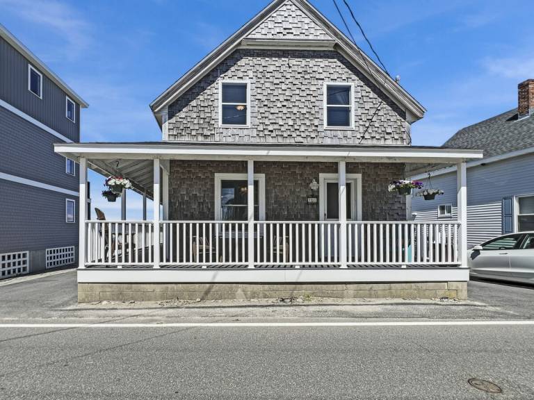 Sea Esta - 4 Bedroom cottage with best spot in Wells Beach — photo 2