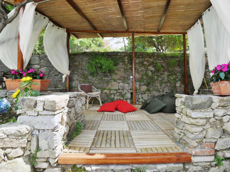 Fully equipped vacation home with terrace, garden & barbeque | Sea view | Pets allowed — photo 4