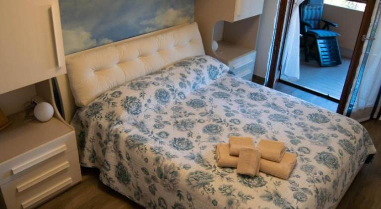 Holiday apartment with 2 rooms for 4 persons — photo 2