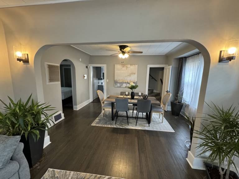 Vacation home with terrace — photo 2