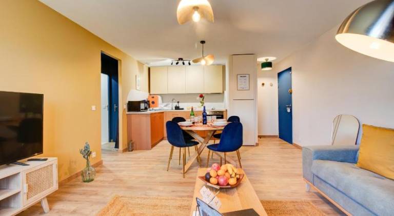 Rental apartment with 2 rooms for 6 persons — photo 4