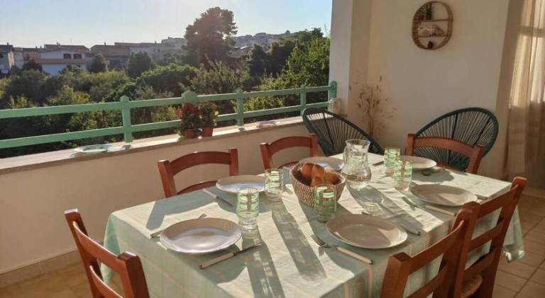 Ample vacation home | Pet-friendly — photo 3
