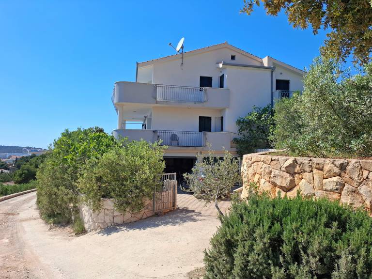 Apartman  Sevid