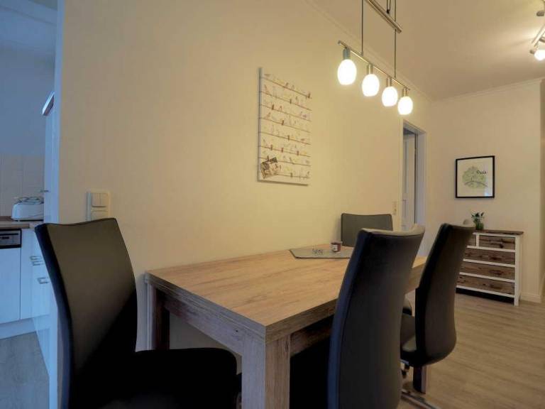 Moderne Fewo im EG mit 2 Terrassen für 4 Personen, Hund herzlich willkommen — photo 4