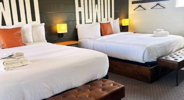 Elk Antler Inn — photo 2