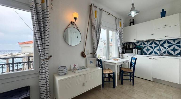Child-friendly wonderful rental apartment with patio | Beach nearby | Perfect for remote work | Dogs allowed — photo 4