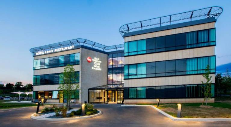Best Western Plus Hotel Escapade Senlis in Senlis