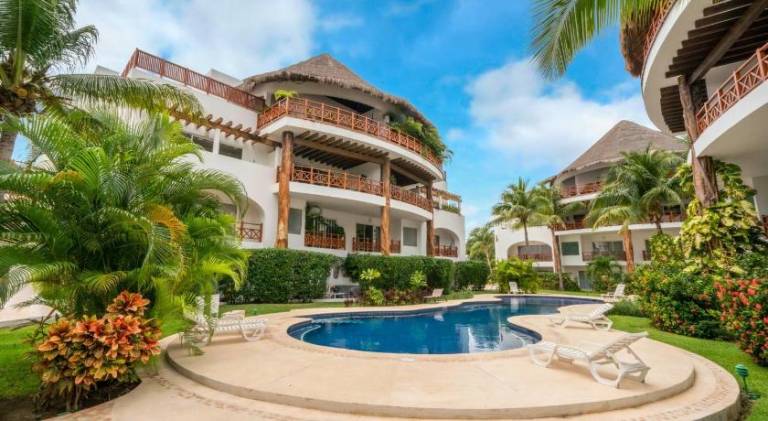 Rental apartment with pool in Playa del Carmen